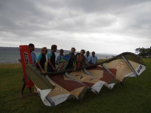 KITESURFING